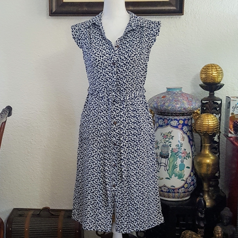 White and Blue Dress size M